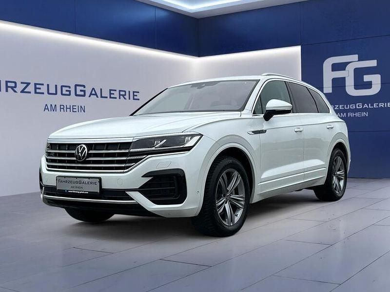 Gebraucht VW Touareg R-line 231 PS (169 kW) 2022 Oryxweiß perlmutteffekt SUV