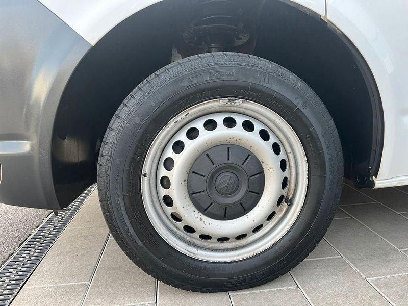 Gebraucht VW Transporter 102 PS (75 kW) 2018 Weiß Van