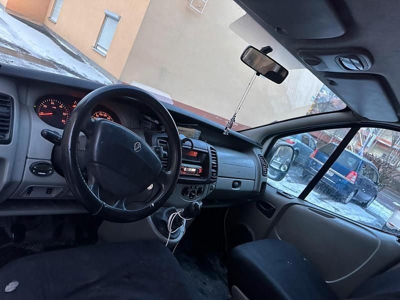 Weiß Gebraucht 2007 Renault Traffic Van | 5.499 € - Bild 1/4