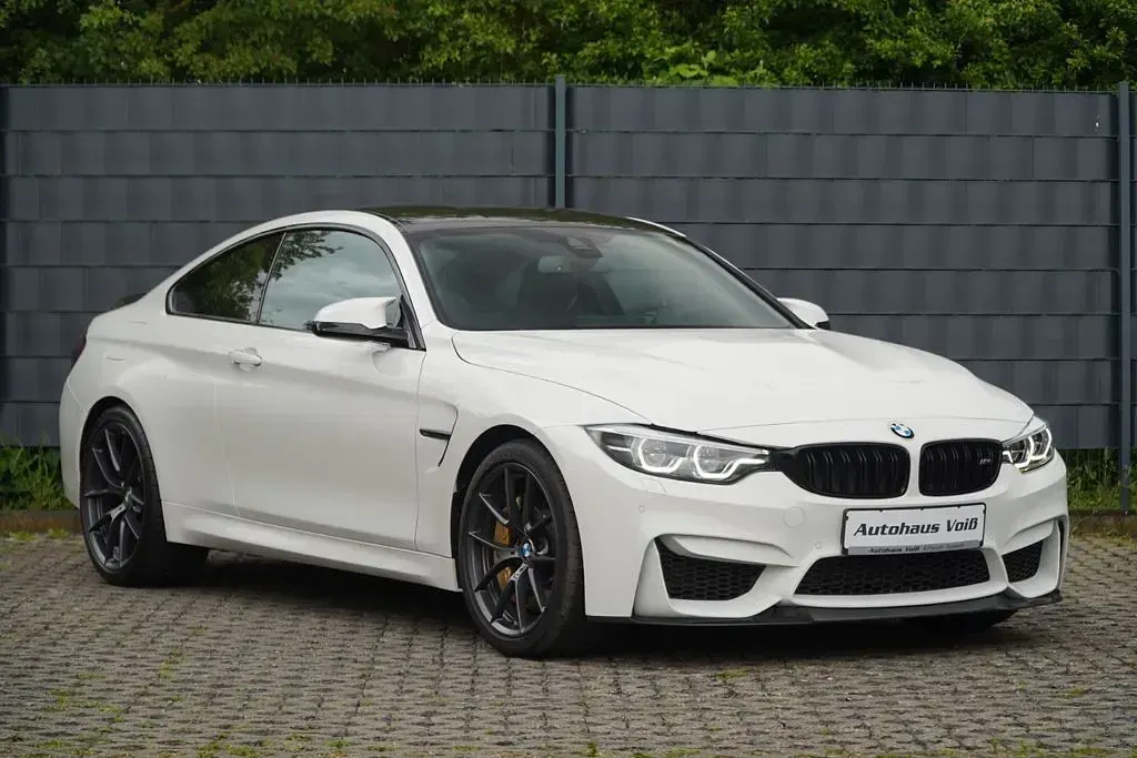 Używany BMW M4 Performance 460 KM (338 kW) 2019 Biały