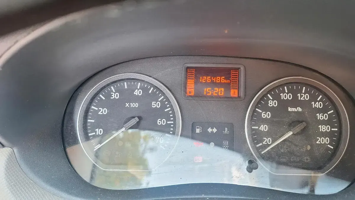 Gebraucht Dacia Sandero 75 PS (55 kW) 2011 Schwarz Kleinwagen