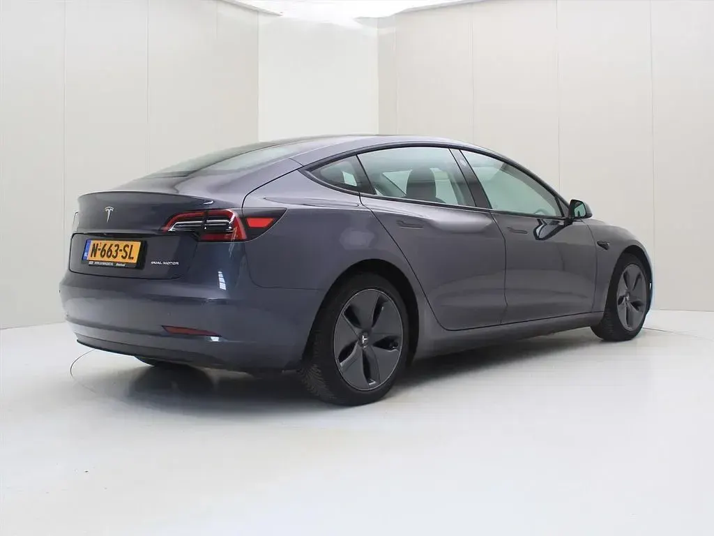 Occasion Tesla Model 3 Long Range AWD 258 kW (351 ch) 2021 Gris Berline