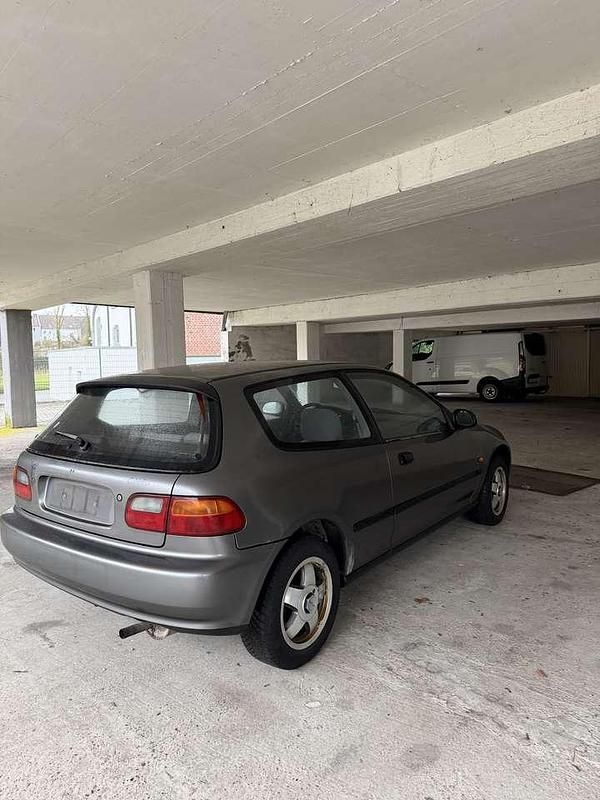 Gebraucht Honda Civic 75 PS (55 kW) 1993 Limousine