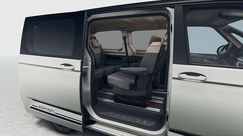 Neu VW Multivan Edition 150 PS (110 kW) 2025 Pure white / dach schwarz Van