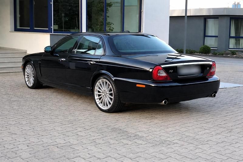 Gebraucht Jaguar XJR Supercharged 396 PS (291 kW) 2007 Schwarz Limousine