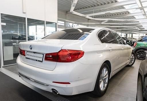 Gebraucht BMW 530 Luxury Line 265 PS (194 kW) 2019 Weiß Limousine