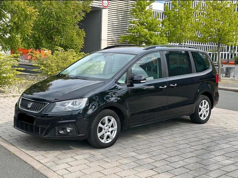 Schwarz Gebraucht 2011 Seat Alhambra Van / Kleinbus | 6.500 € (Superpreis) - Bild 1/4