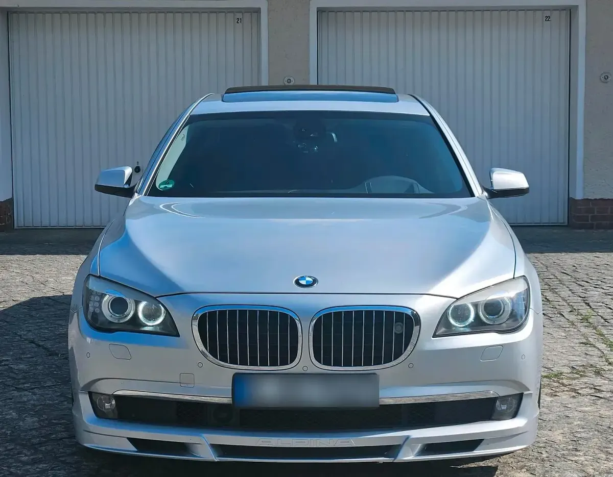 Gebraucht BMW 730 245 PS (180 kW) 2009 Silber Limousine