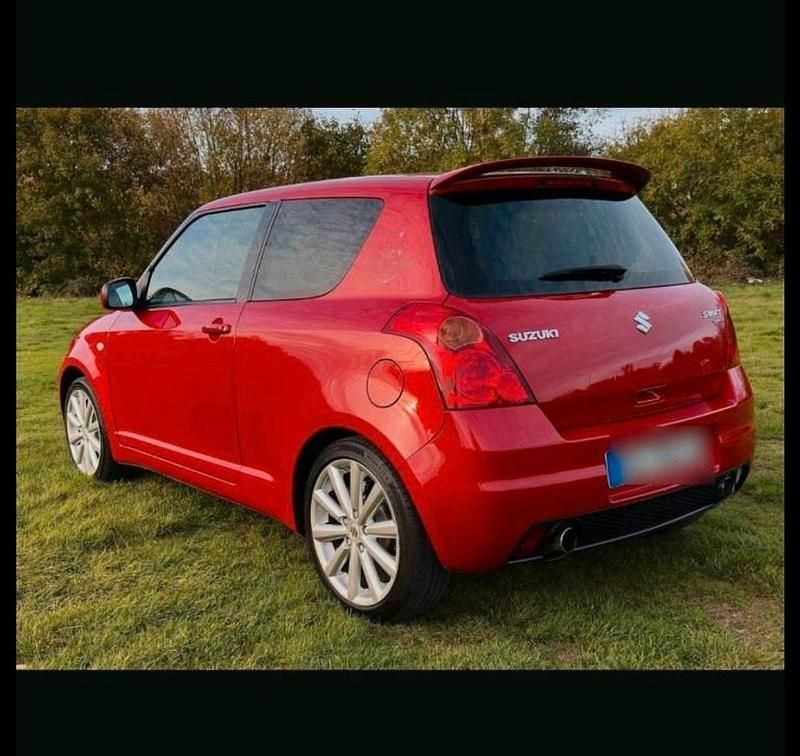 Gebraucht Suzuki Swift Sport 125 PS (91 kW) 2011 Rot Kleinwagen