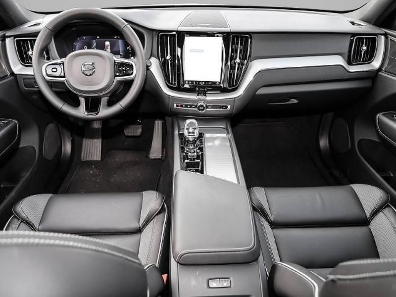 Gebraucht Volvo XC60 Plus 250 PS (183 kW) 2023 Grau SUV