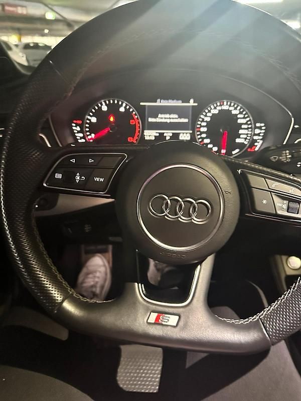 Gebraucht Audi A5 Sportback S-Line 201 PS (147 kW) 2020 Grau Kleinwagen