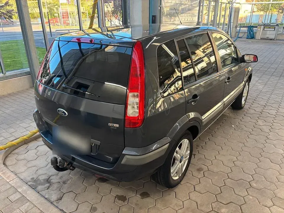 Gebraucht Ford Fusion 90 PS (66 kW) 2007 Grau Kleinwagen