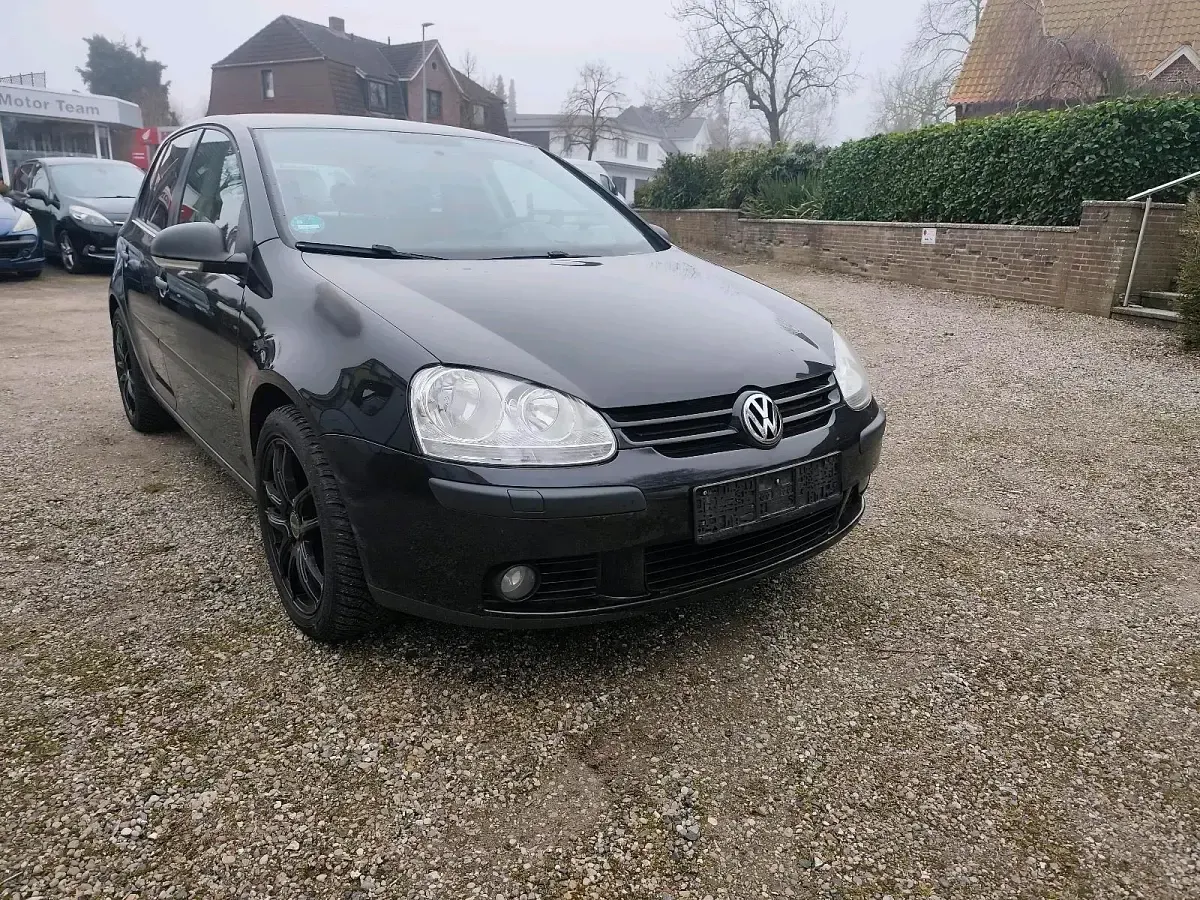 Occasion VW Golf V 104 ch (76 kW) 2007 Noir Citadine