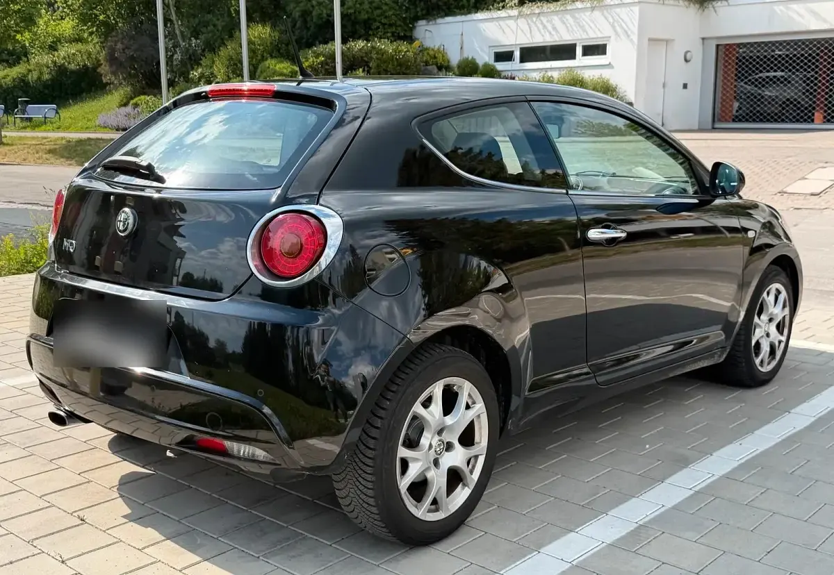 Brugt Alfa Romeo MiTo 95 HK (69 kW) 2010 Sort Hatchback