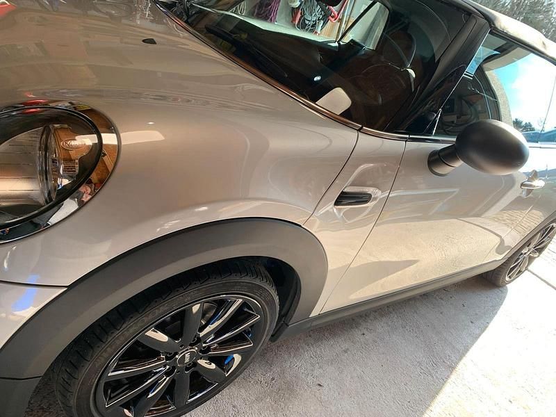 Silber Gebraucht 2017 Mini ONE Kleinwagen | 15.300 € - Bild 1/4