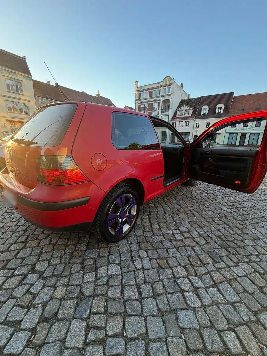 Gebraucht VW Golf IV Ocean 75 PS (55 kW) 2003 Rot Limousine