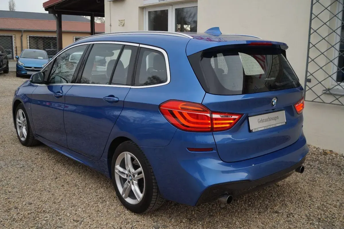 Gebraucht BMW 220 Gran Tourer M Sport 190 PS (139 kW) 2016 Blau Van / Kleinbus