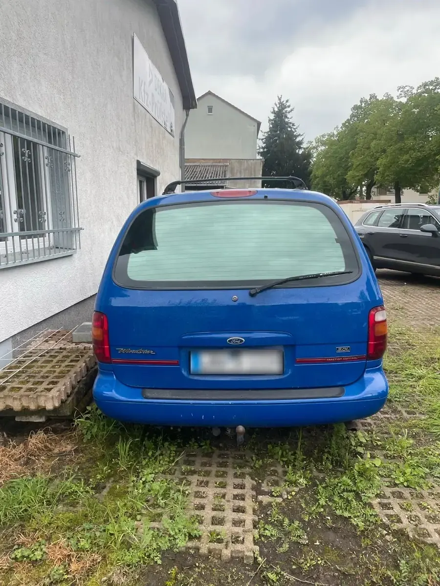 Gebraucht Ford Windstar 148 PS (108 kW) 1998 Blau Van / Kleinbus