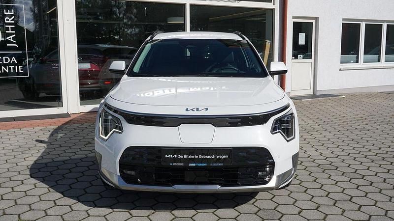 Gebraucht Kia e-Niro Inspiration 150 kW (204 PS) 2024 Weiß SUV