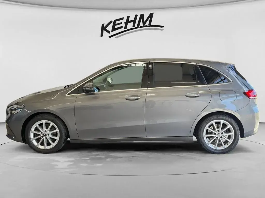 Gebraucht Mercedes B220 Progressive 190 PS (139 kW) 2019 Mountain grau (metallic) Kleinwagen