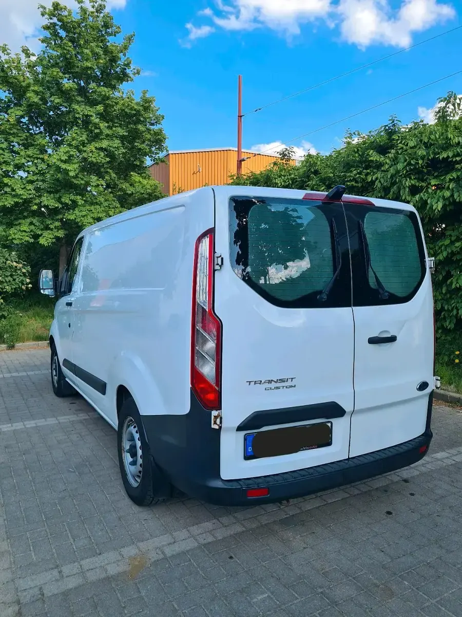 Gebraucht Ford Transit Custom 105 PS (77 kW) 2017 Weiß Van / Kleinbus