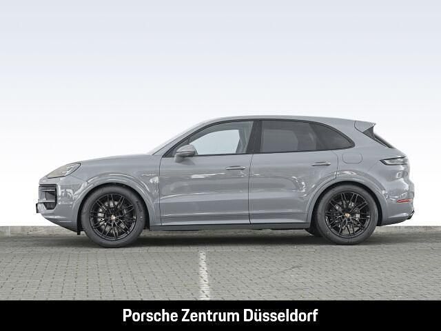 Gebraucht Porsche Cayenne E-Hybrid 470 PS (345 kW) 2022 Grau SUV