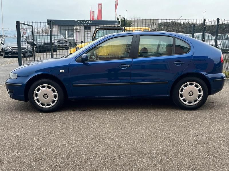 Gebraucht Seat Leon 105 PS (77 kW) 2003 Blau Limousine