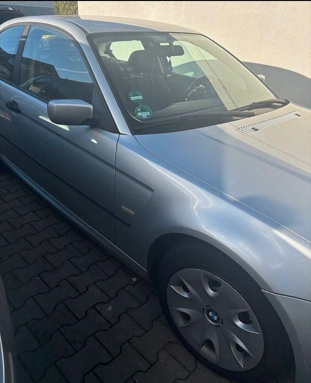 Usado BMW 316 116 HP (85 kW) 2003 Prateado Sedan