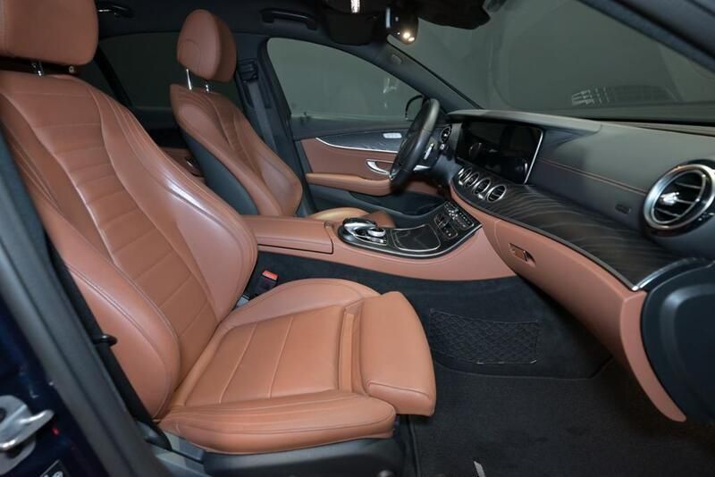 Gebraucht Mercedes E400 AMG 340 PS (250 kW) 2019 Blau cavansitblau (metallic) Limousine