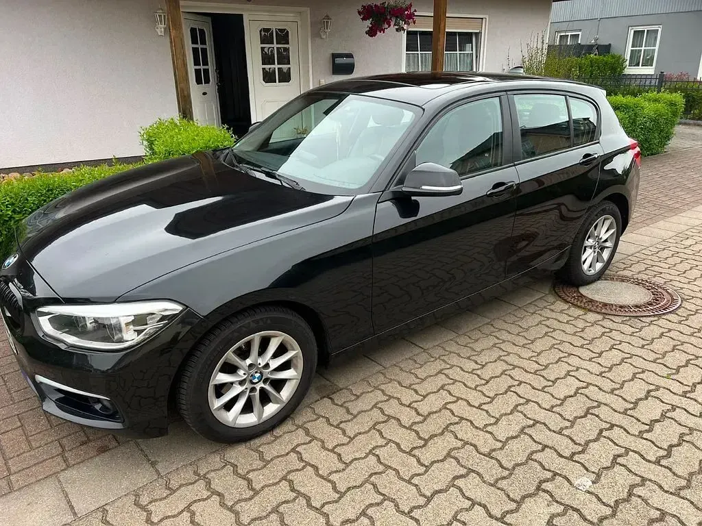 Gebraucht BMW 118 Advantage 150 PS (110 kW) 2016 Schwarz Kleinwagen