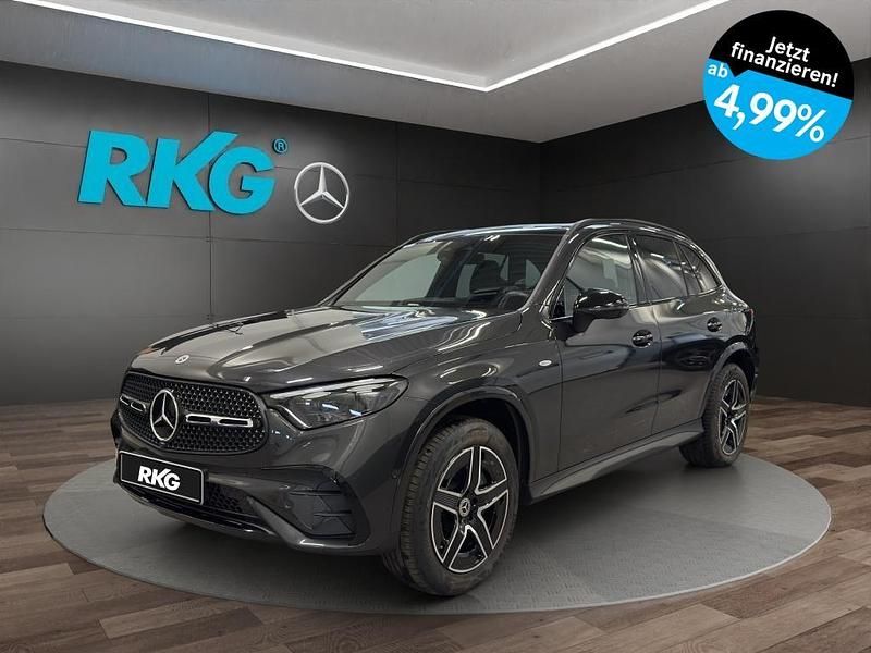 Grau Gebraucht 2025 Mercedes GLC300e AMG SUV | 68.780 € (Etwas zu teuer) - Bild 1/4