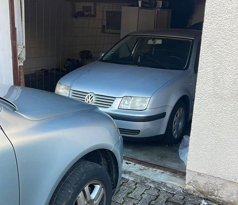 Gebraucht 2001 VW Bora Limousine | 800 € (Superpreis) - Bild 1/4