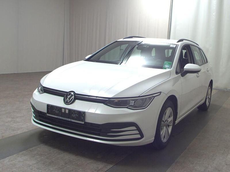 Gebraucht VW Golf VIII Pro 150 PS (110 kW) 2022 Weiß Limousine