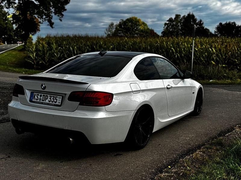 Gebraucht BMW 335 M Performance 306 PS (225 kW) 2011 Weiß Coupé