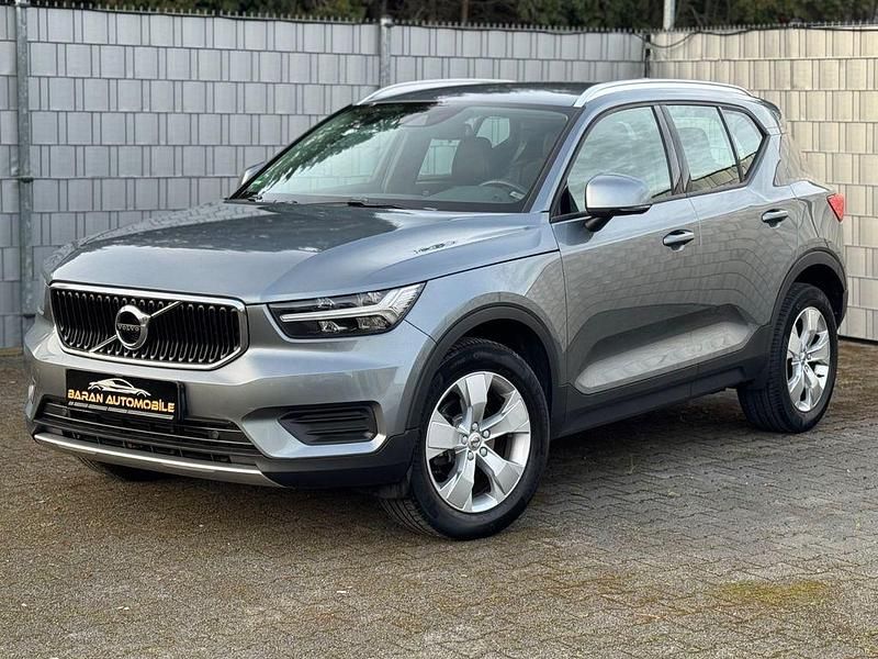 Grau Gebraucht 2019 Volvo XC40 Momentum SUV | 17.490 € (Fairer Preis) - Bild 1/4