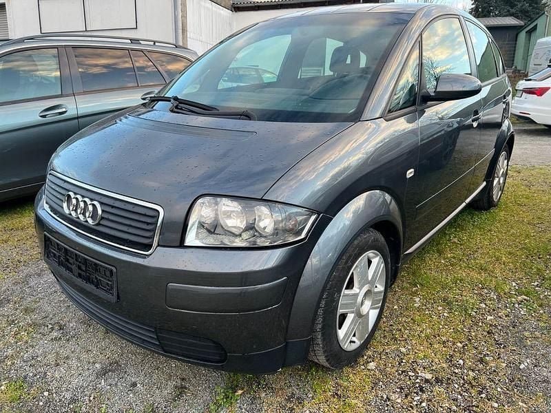Gebraucht Audi A2 75 PS (55 kW) 2005 Grau Kleinwagen