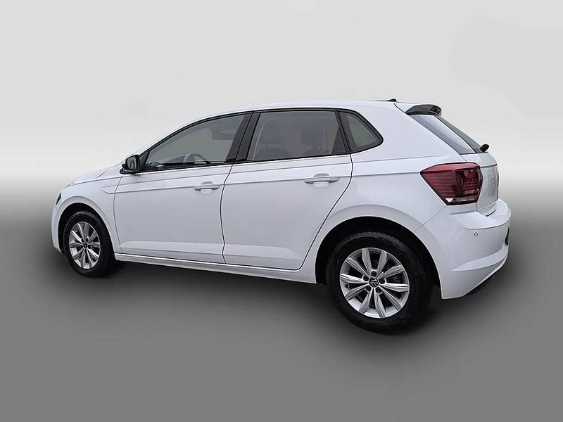 Gebraucht VW Polo Highline 110 PS (80 kW) 2021 Weiß Kleinwagen