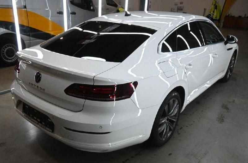 Gebraucht VW Arteon 150 PS (110 kW) 2022 Weiß Limousine