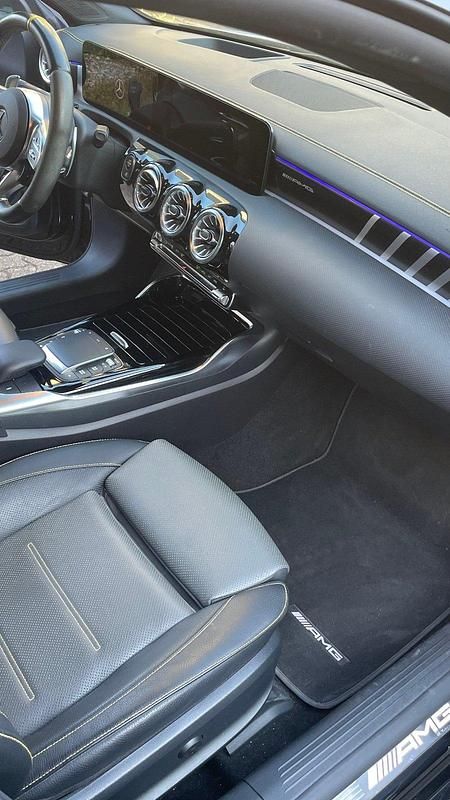 Gebraucht Mercedes CLA45 AMG AMG 421 PS (309 kW) 2021 Schwarz Kombi