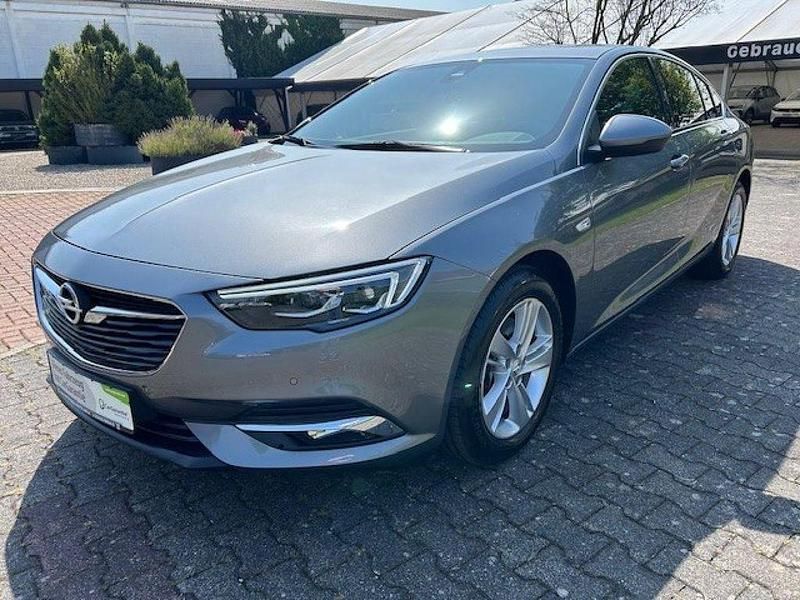 Licht grau m2 Gebraucht 2019 Opel Insignia Innovation Limousine | 18.980 € (Fairer Preis) - Bild 1/4