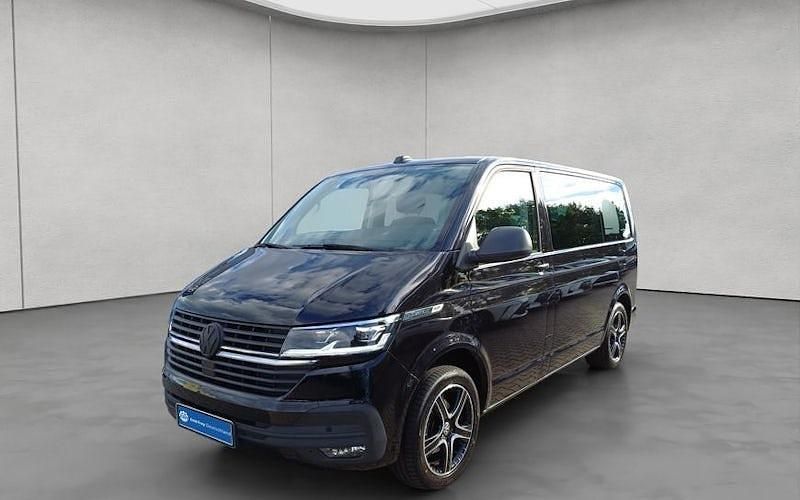 Gebraucht VW Multivan Trendline 150 PS (110 kW) 2022 Schwarz Van
