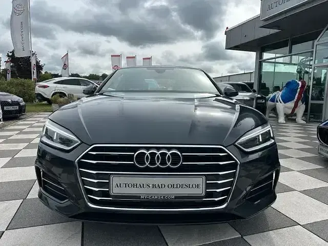 Gebraucht Audi A5 Sport 190 PS (139 kW) 2018 Grau Coupé