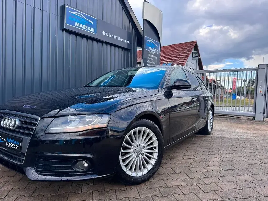 Gebraucht Audi A4 Ambition 160 PS (117 kW) 2008 Schwarz Kombi