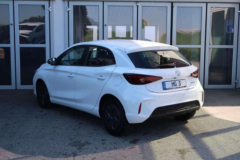 Neu MG MG3 116 PS (85 kW) 2025 Weiß (dover white) Kleinwagen