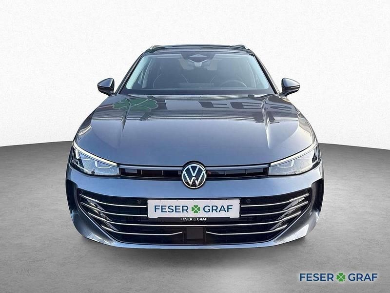 Gebraucht VW Passat Elegance 150 PS (110 kW) 2025 Diabasgrau Kombi