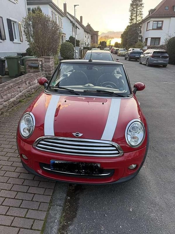 Gebraucht Mini Cooper Cabriolet 122 PS (89 kW) 2013 Rot Cabrio