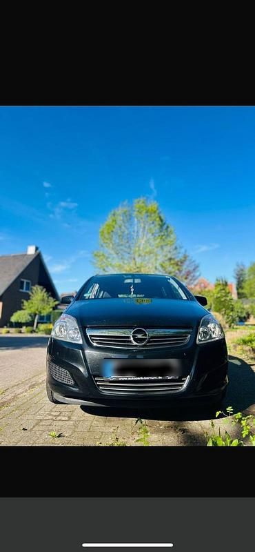Schwarz Gebraucht 2012 Opel Zafira Van / Kleinbus | 3.100 € (Fairer Preis) - Bild 1/4