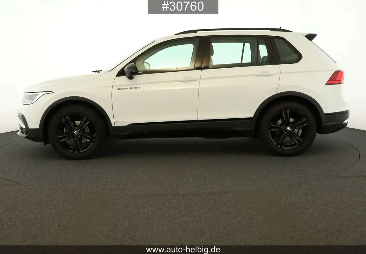 Gebraucht VW Tiguan Sport 131 PS (96 kW) 2022 Weiß SUV