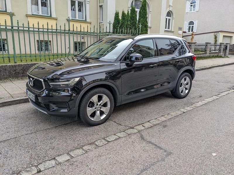 Schwarz Gebraucht 2019 Volvo XC40 SUV | 19.500 € (Guter Preis) - Bild 1/4