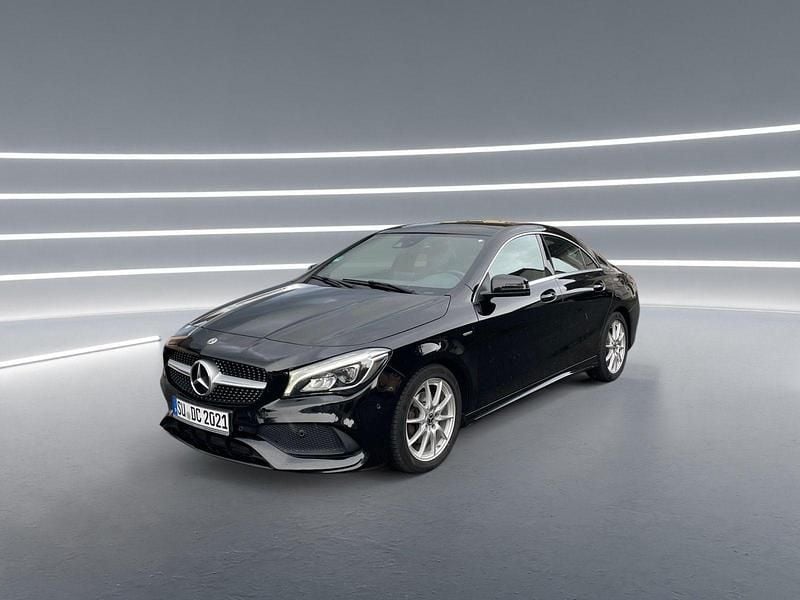 Schwarz Gebraucht 2019 Mercedes CLA200 Coupé | 21.990 € (Superpreis) - Bild 1/4